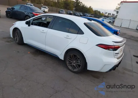 2024 Toyota Corolla Hybrid Nightshade Edition из США, поврежденный, VIN JTDBCMFE6R3059964